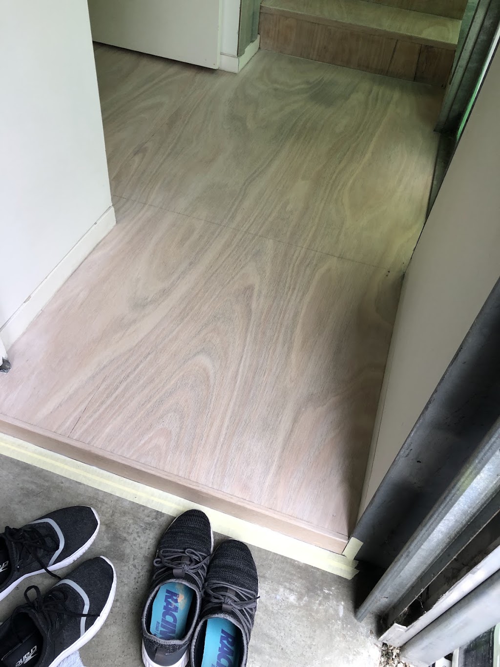 Vicman Timber Floor Sanding & Polishing | 2 Chester Pl, Bundoora VIC 3083, Australia | Phone: 0416 166 600