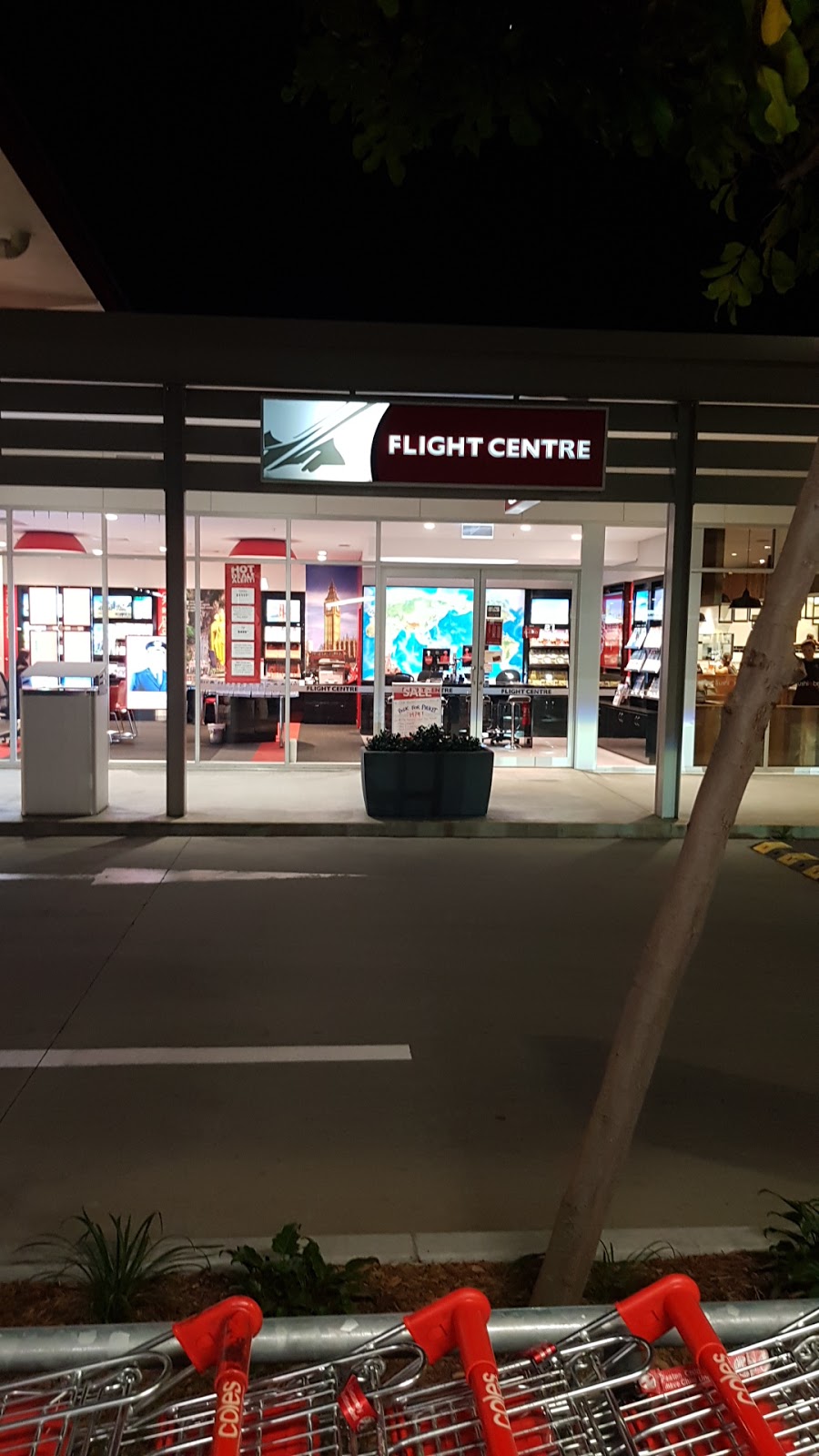 Flight Centre Benowa Village | travel agency | Ashmore Rd & Ross St, Benowa QLD 4214, Australia | 1300329987 OR +61 1300 329 987