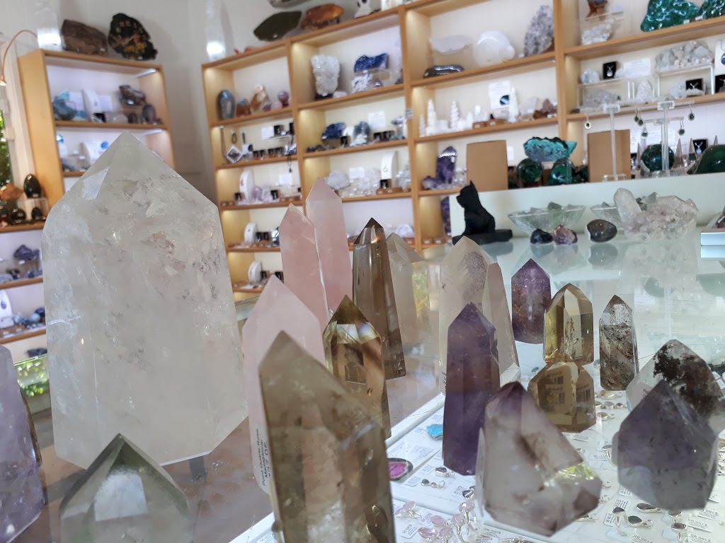 Crystal Mountain | store | Gallery Walk, Shop A/119 Long Rd, Tamborine Mountain QLD 4272, Australia | 0411568153 OR +61 411 568 153