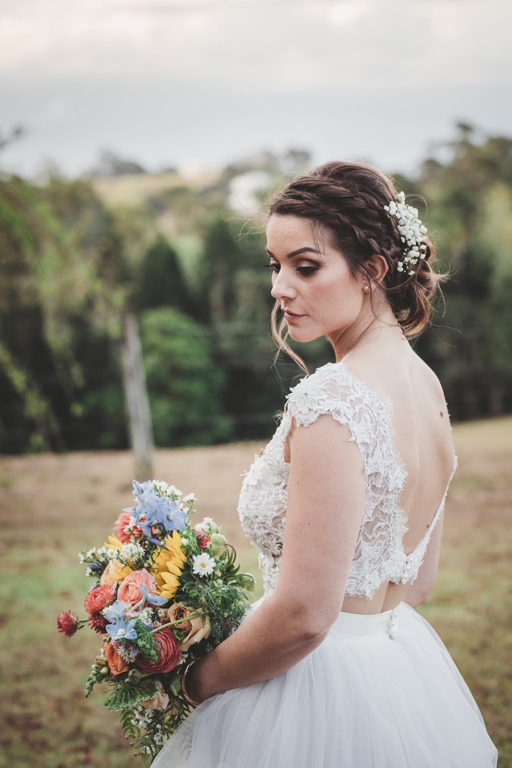 Louise Henzell Makeup Artist |  | N Maleny Rd, Maleny QLD 4552, Australia | 0405617892 OR +61 405 617 892