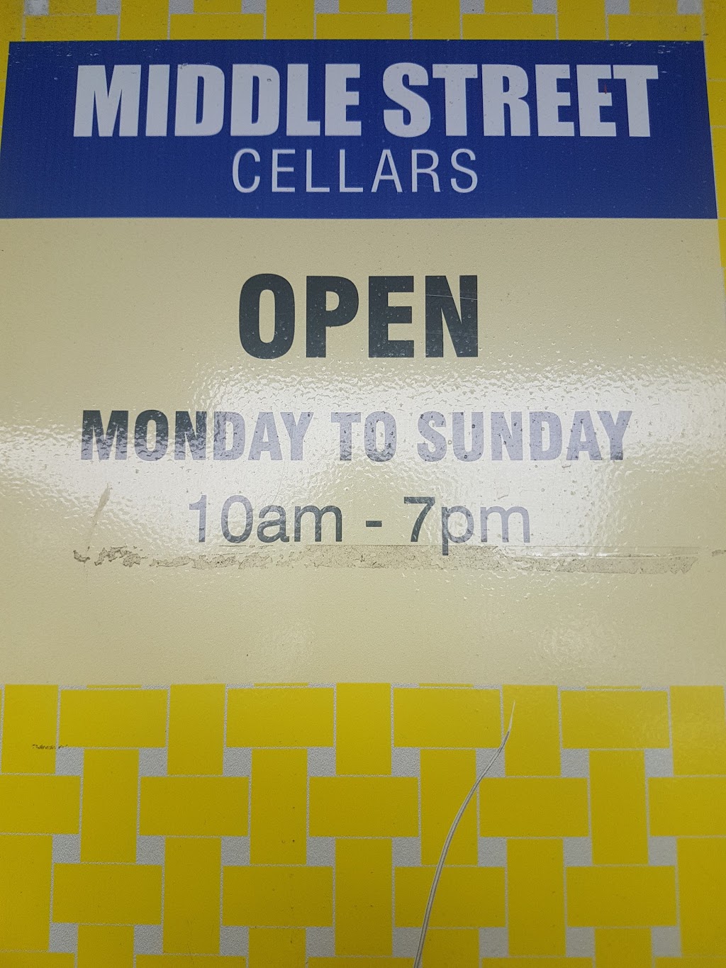 Cellars Bottlemart | store | 7/44 Middle St, Chinchilla QLD 4413, Australia | 0746691828 OR +61 7 4669 1828