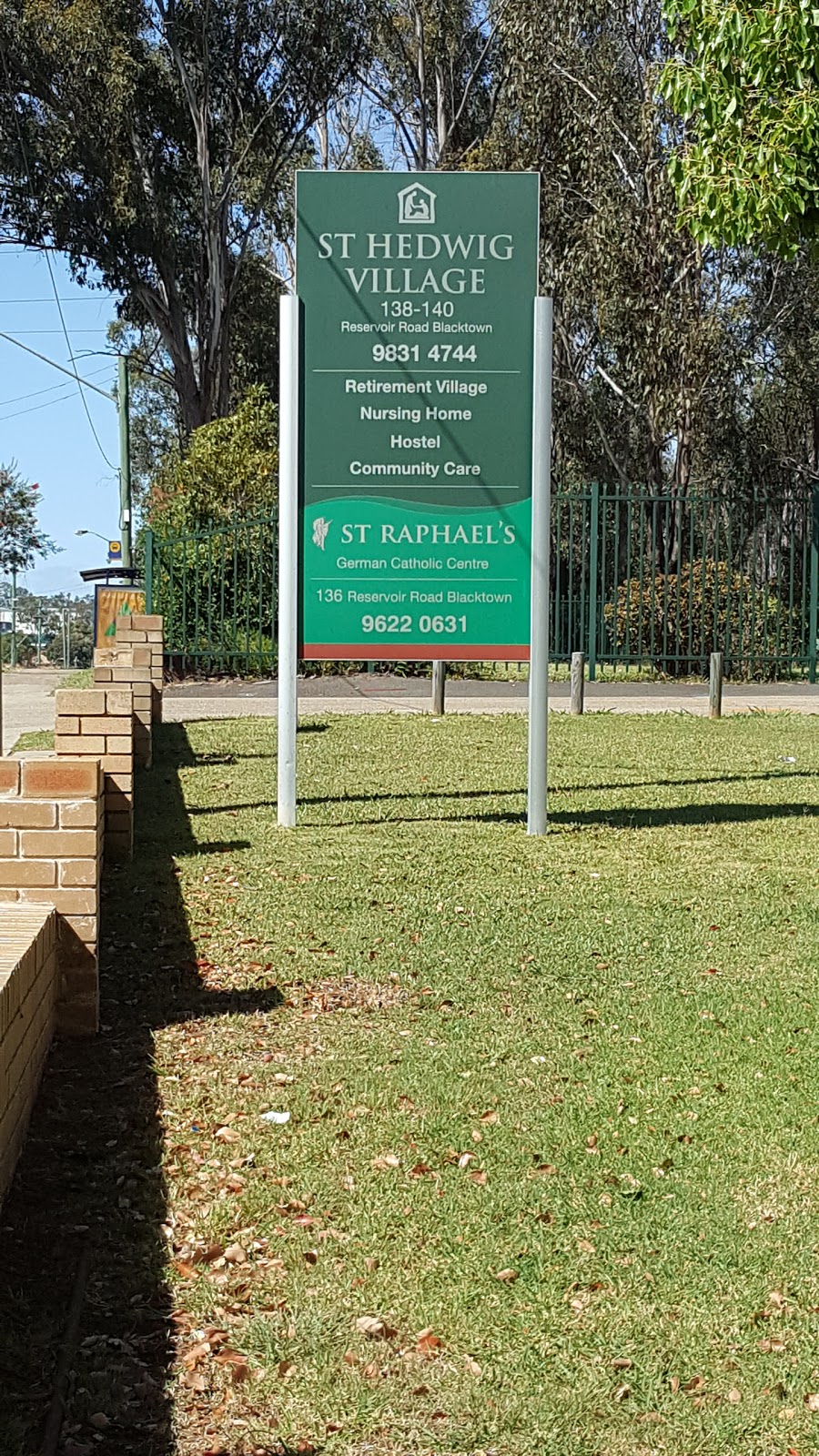 St. Raphaels German Catholic Center | church | 134 Reservoir Rd, Blacktown NSW 2148, Australia