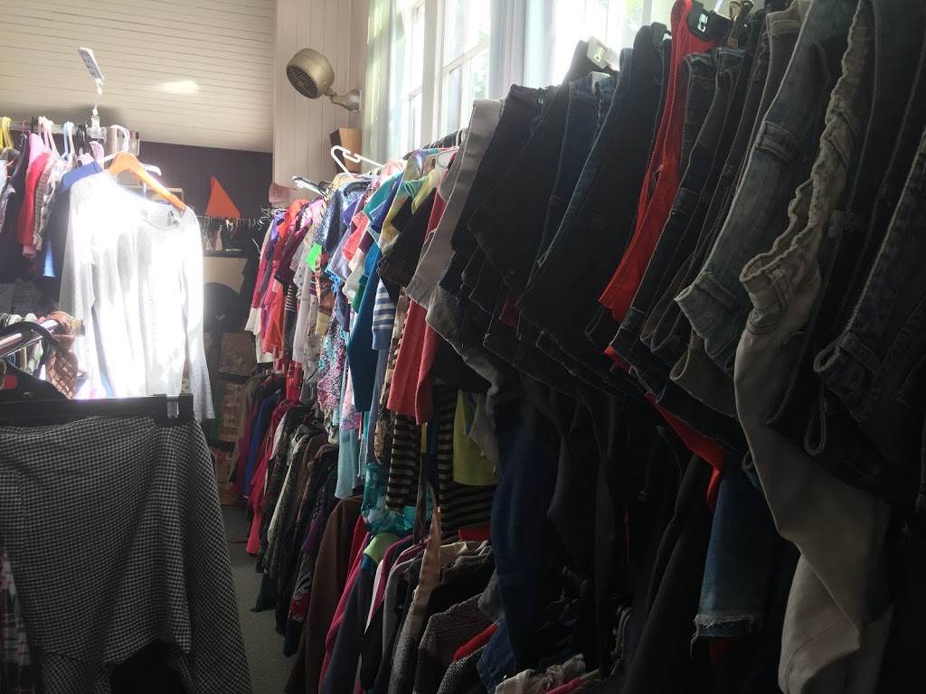 Geeveston school & Community Opshop | clothing store | Geeveston TAS 7116, Australia