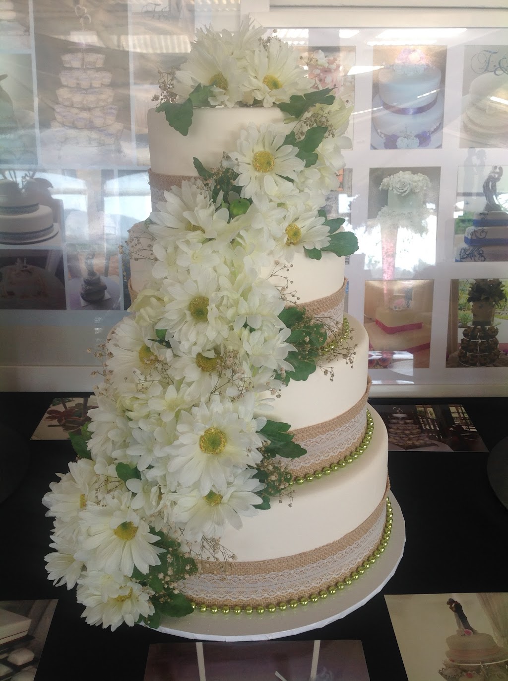 All Occasions Speciality Cakes | bakery | 31 Maidenwell Rd, Ormeau QLD 4208, Australia | 0411432634 OR +61 411 432 634