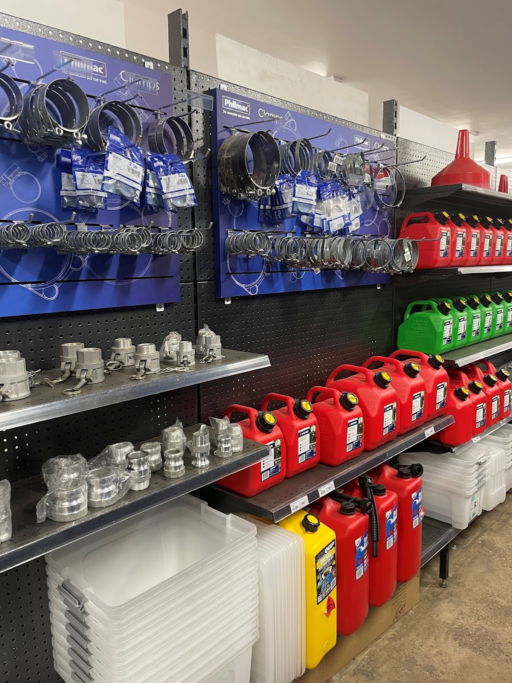 Hoadleys Hardware | 22 Adelaide St, Blayney NSW 2799, Australia | Phone: (02) 6361 2301