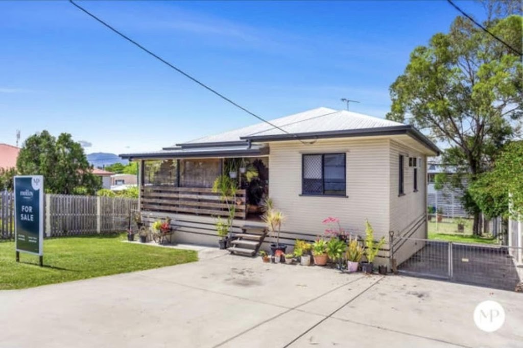 Molloy Property | 3/392 Dean St, Frenchville QLD 4701, Australia | Phone: (07) 4957 0360