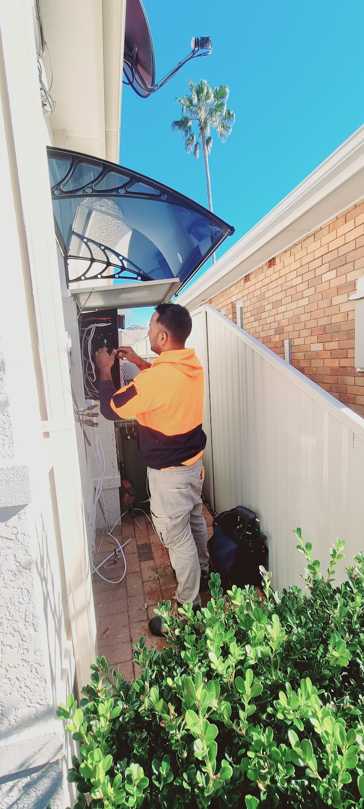 Rana Electrical Pty Ltd | 12 Ashwell Wy, Gledswood Hills NSW 2557, Australia | Phone: 0430 184 750