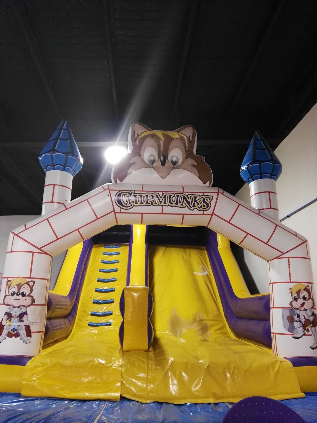 Chipmunks Playland and Cafe | 11/1387 Wanneroo Rd, Wanneroo WA 6065, Australia | Phone: (08) 9404 7718