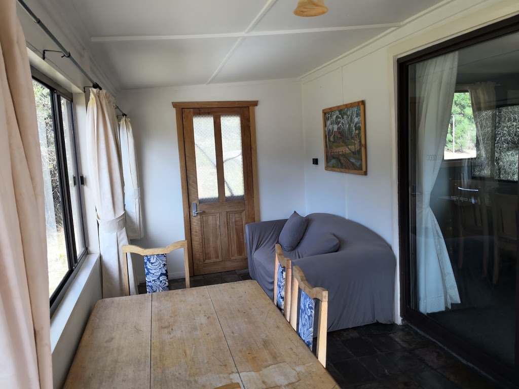 Engadine Cottage | lodging | 56 Miles Rd, Mole Creek TAS 7304, Australia | 0418378380 OR +61 418 378 380