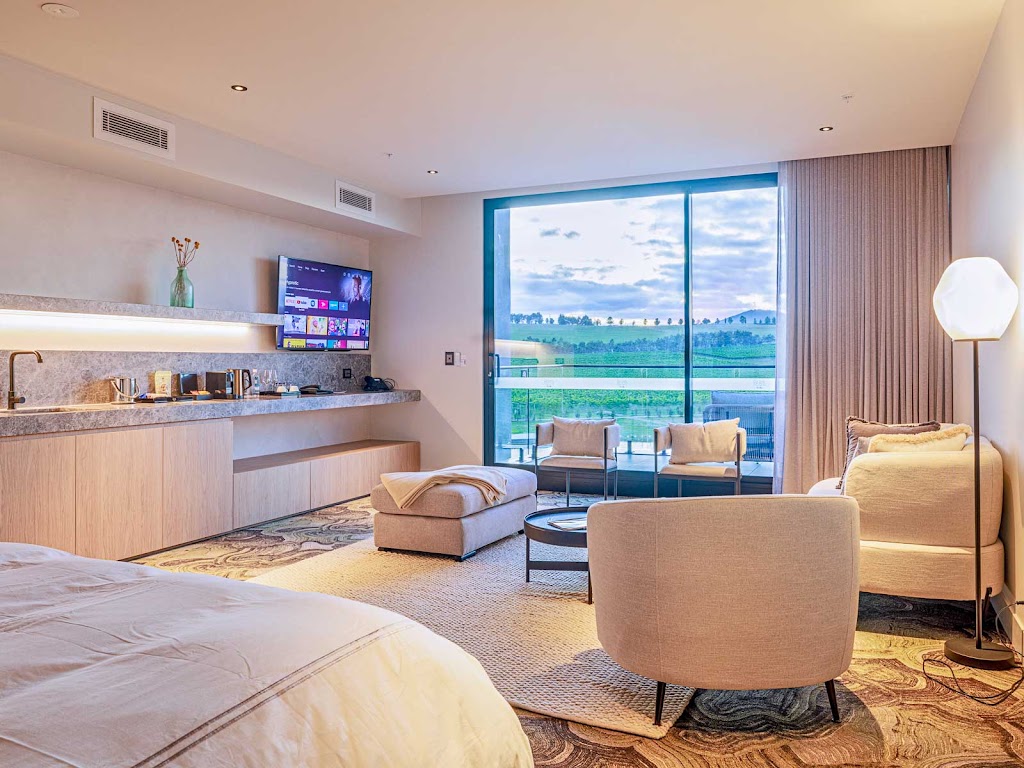 Reem Yarra Valley Hotel | 12-14 Spring Ln, Gruyere VIC 3770, Australia | Phone: (03) 9003 3939