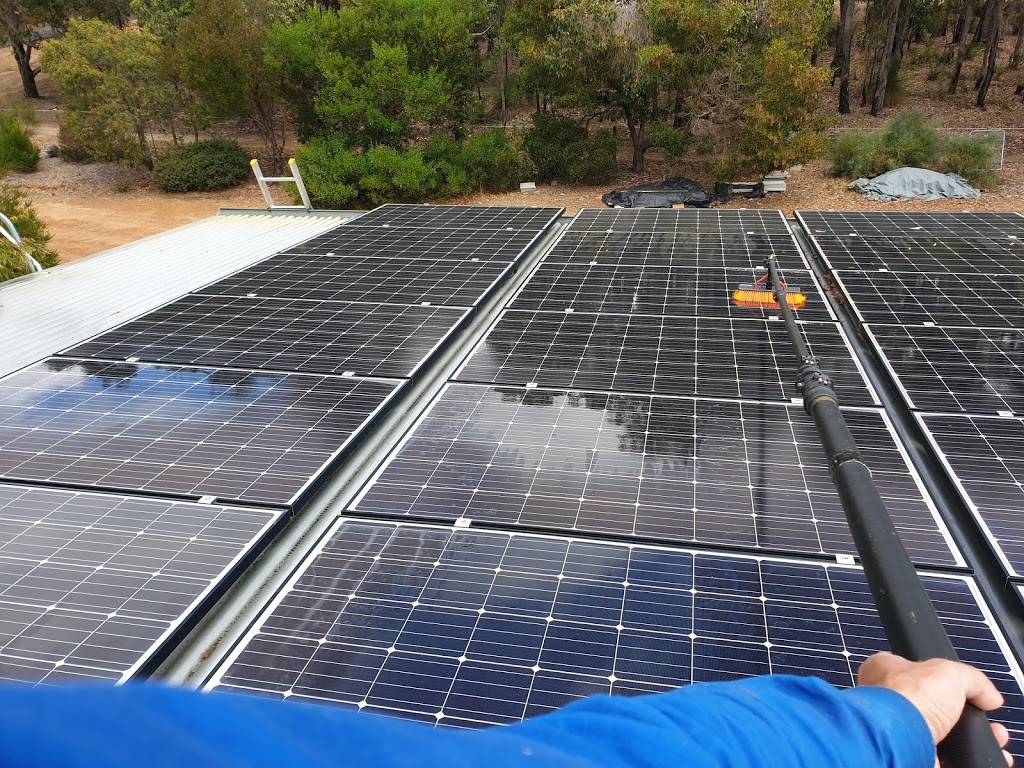 Maxs Outdoor Cleaning (Windows In&out Gutters Solar panels Roof | car wash | 8 Amberley Loop, Dunsborough WA 6281, Australia | 0406138019 OR +61 406 138 019