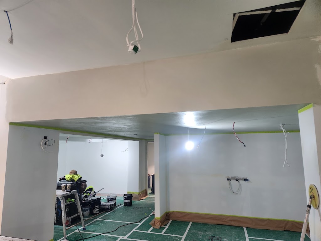 Wall 2 Wall Solid Plastering | Golf Club Dr, Howlong NSW 2643, Australia | Phone: 0411 049 923