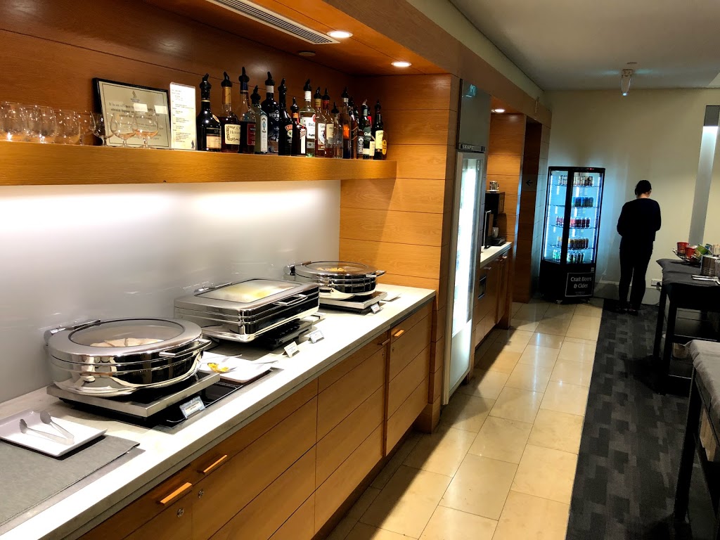 Singapore Airlines Silver Kris Lounge - Perth Airport | night club | Horrie Miller Dr, Perth Airport WA 6105, Australia | 0432178805 OR +61 432 178 805