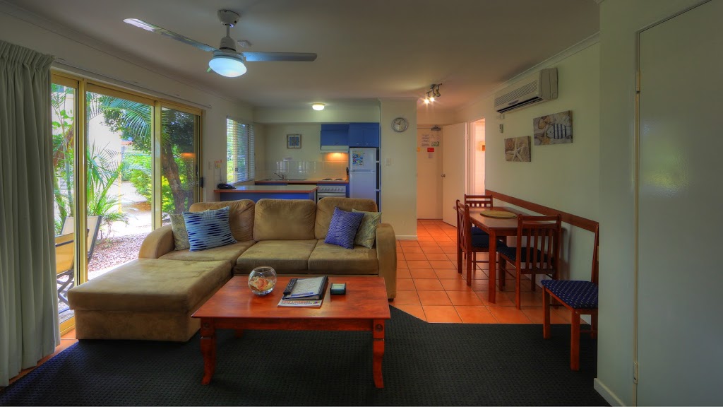 Rainbow Getaway Holiday Apartments | lodging | 2-4 Double Island Dr, Rainbow Beach QLD 4581, Australia | 0754863500 OR +61 7 5486 3500