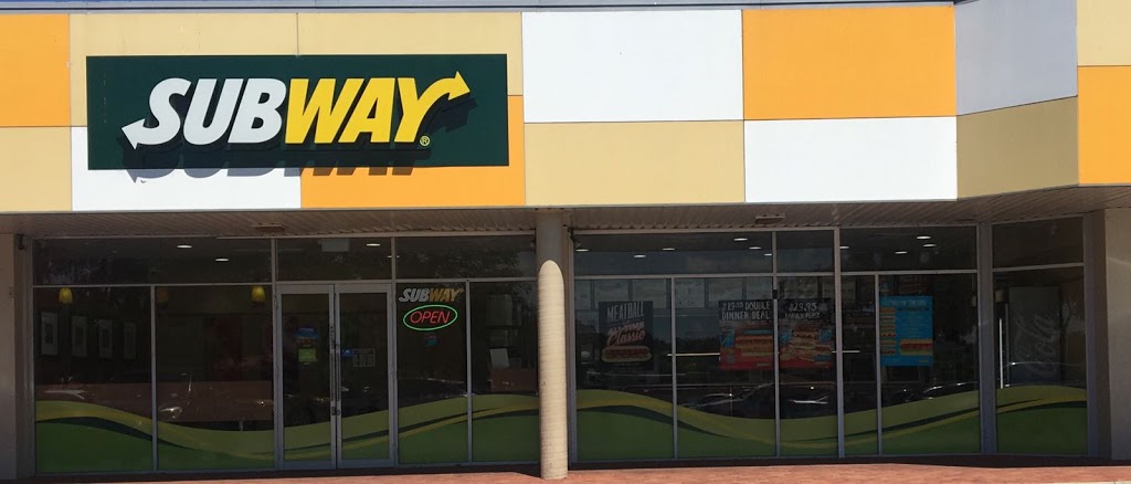 Subway Girrawheen | restaurant | Newpark Shopping Centre, shop 28/64 Marangaroo Dr, Marangaroo WA 6064, Australia | 0893423528 OR +61 8 9342 3528