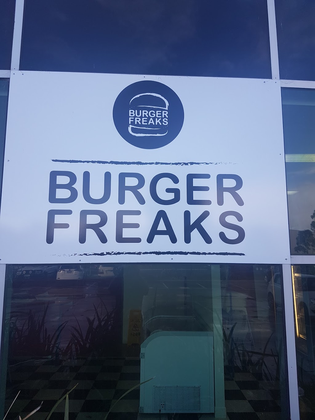 Burger Freaks | 656 Somerville Rd, Sunshine West VIC 3020, Australia | Phone: 0403 595 189