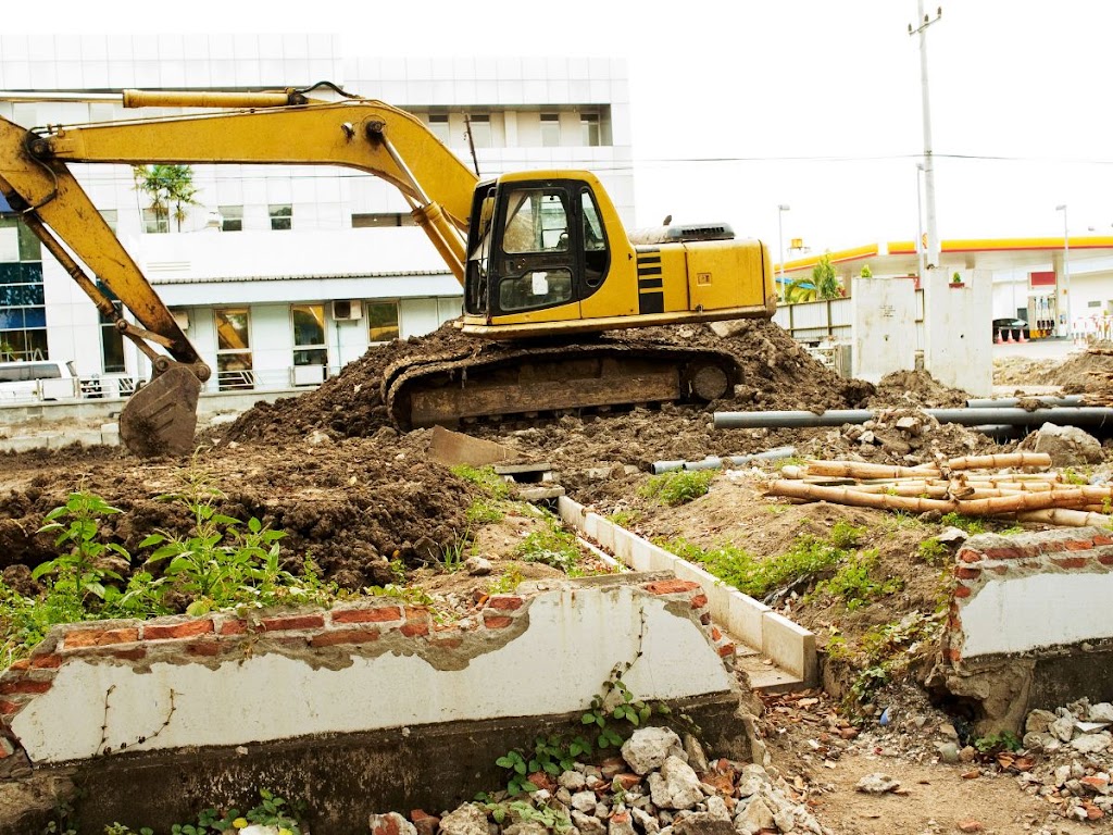 Rapid Demolition | 15 Gaudry St, The Oaks NSW 2570, Australia | Phone: 0491 174 084