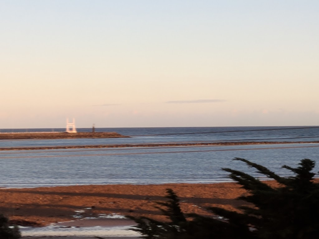 Alice Beside The Sea | 1 Wright St, East Devonport TAS 7310, Australia | Phone: 0438 086 443