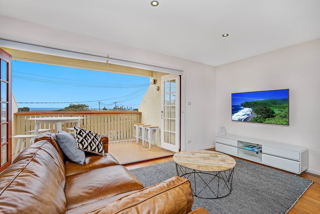 Newcastle Executive Homes - Oceanview Terrace | lodging | 90 Newcomen St, The Hill NSW 2300, Australia | 0419611854 OR +61 419 611 854