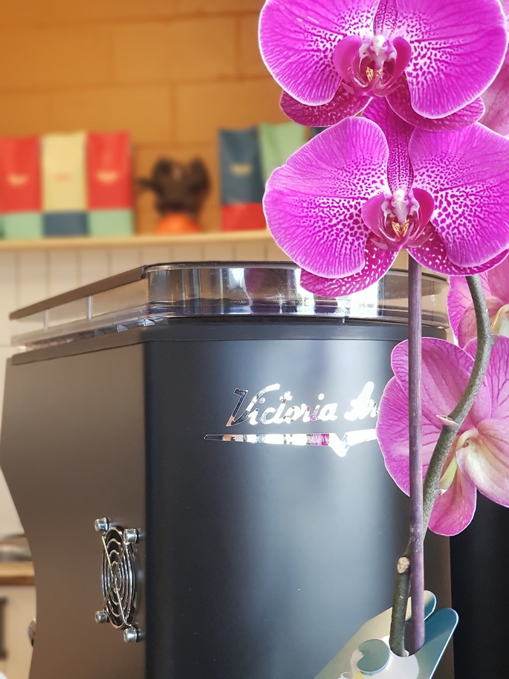 Tony & Friends Cafe | Shop 1/38 Sugarloaf Rd, Risdon Vale TAS 7016, Australia | Phone: 0424 719 772