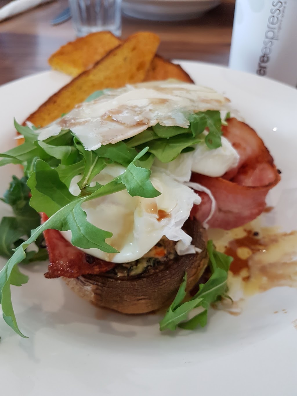 Baaia | cafe | 94 Flinders Parade, Sandgate QLD 4017, Australia | 0732697510 OR +61 7 3269 7510