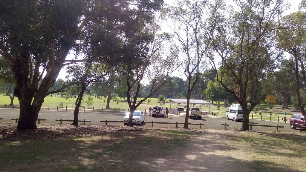 Willow Park | park | Pearce Street, Wodonga VIC 3690, Australia | 0260229300 OR +61 2 6022 9300