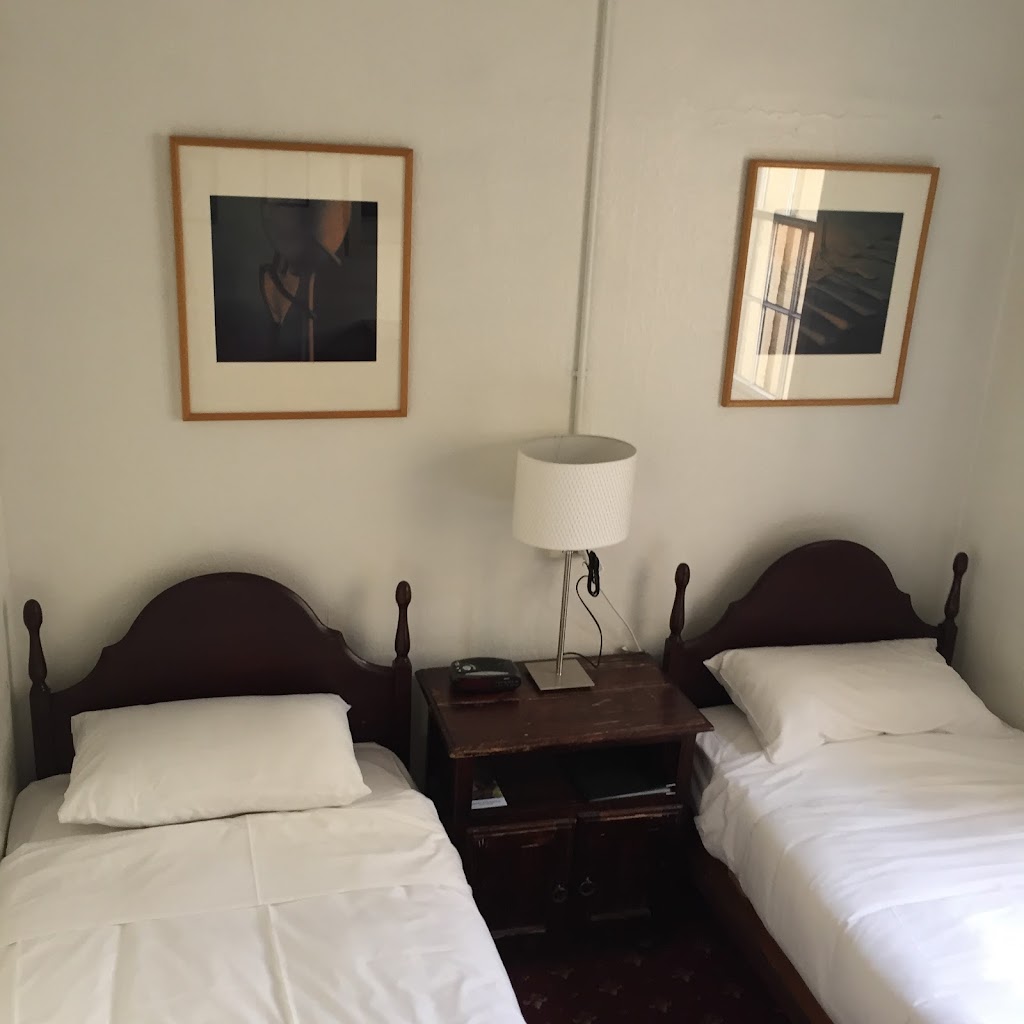 The Corner Hotel Alexandra | lodging | 65 Grant St, Alexandra VIC 3714, Australia | 0357721004 OR +61 3 5772 1004