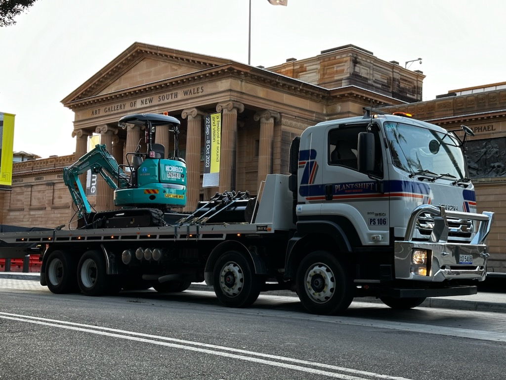 Plant-Shift Heavy Haulage | 1589 Elizabeth Dr, Kemps Creek NSW 2178, Australia | Phone: 1300 744 387