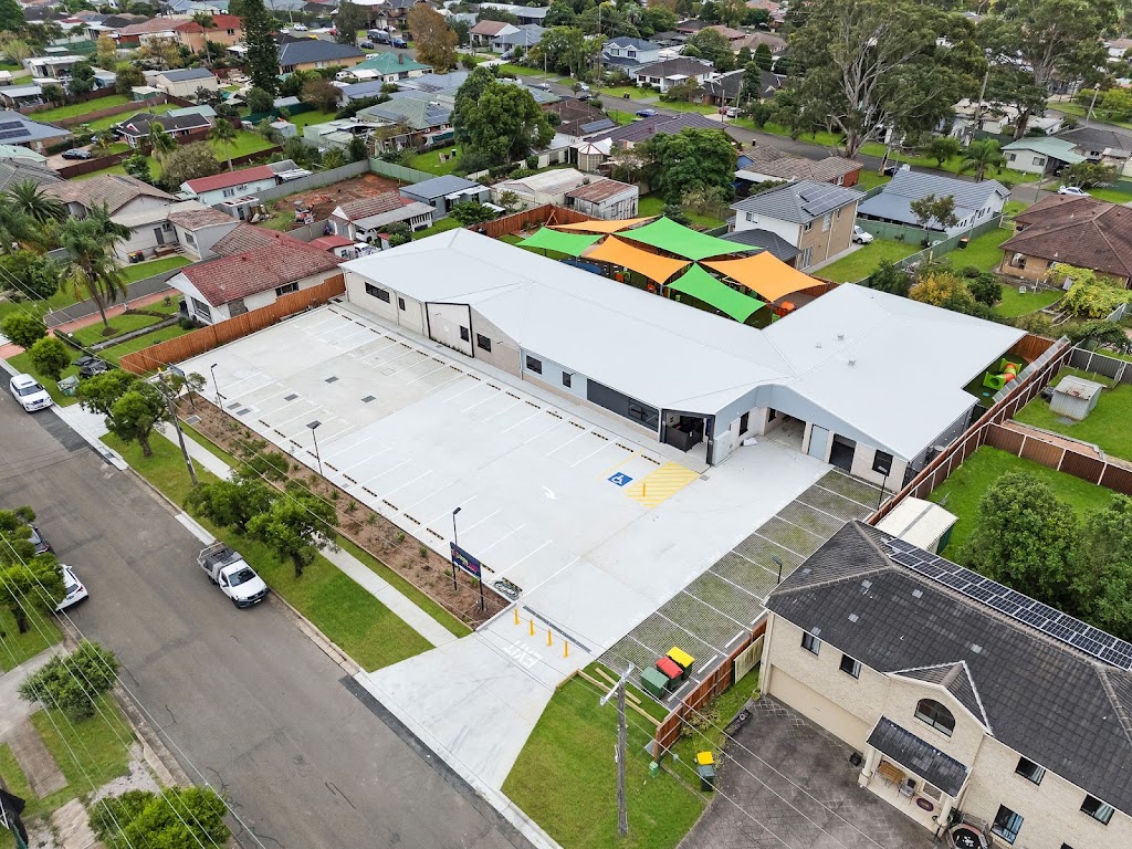 Little Zaks Academy Blacktown | 35/39 Raymond St, Blacktown NSW 2148, Australia | Phone: 1300 339 257