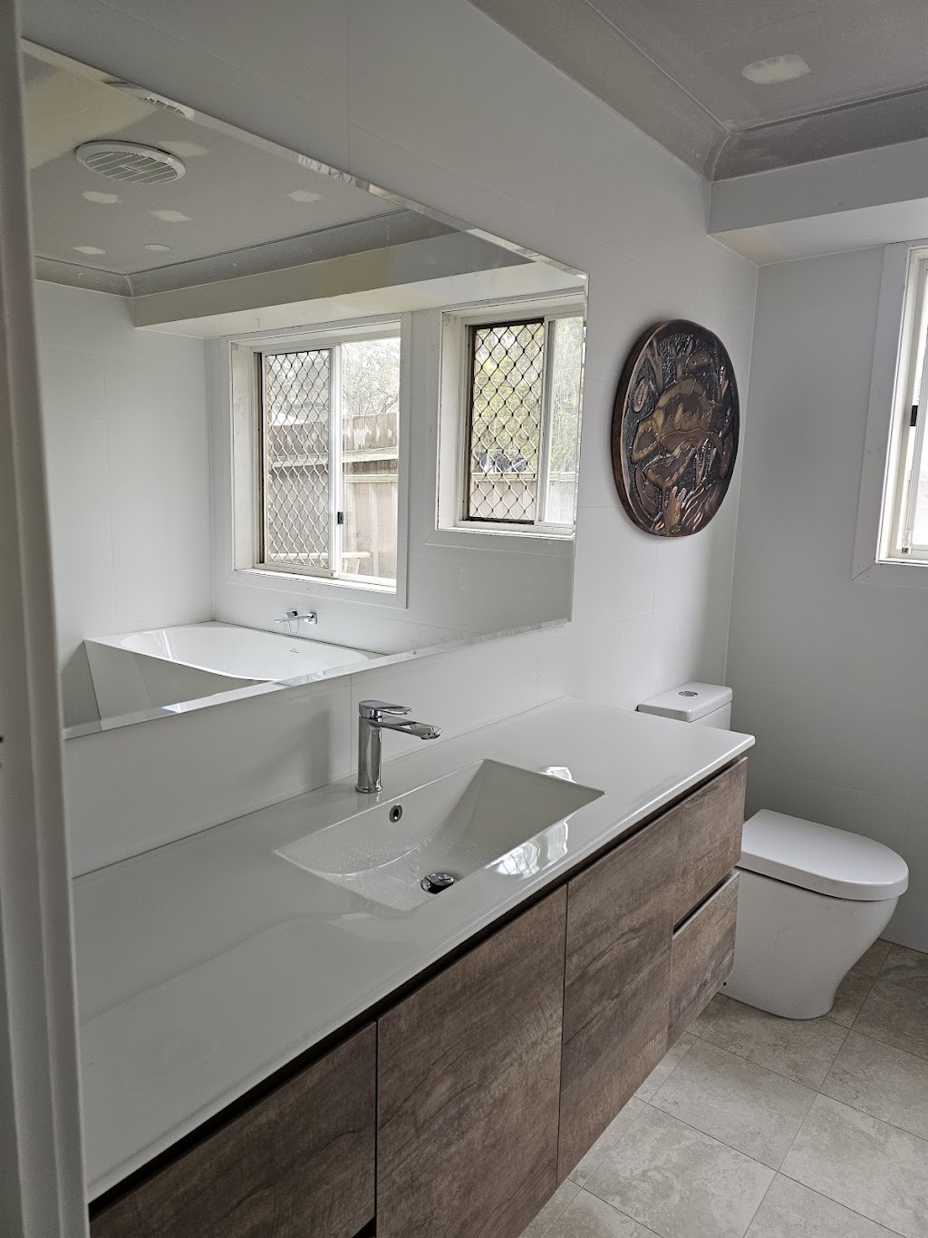 kr coastwide tiling and bathroom renovations | Sunrise Ave, Budgewoi NSW 2262, Australia | Phone: 0408 551 486