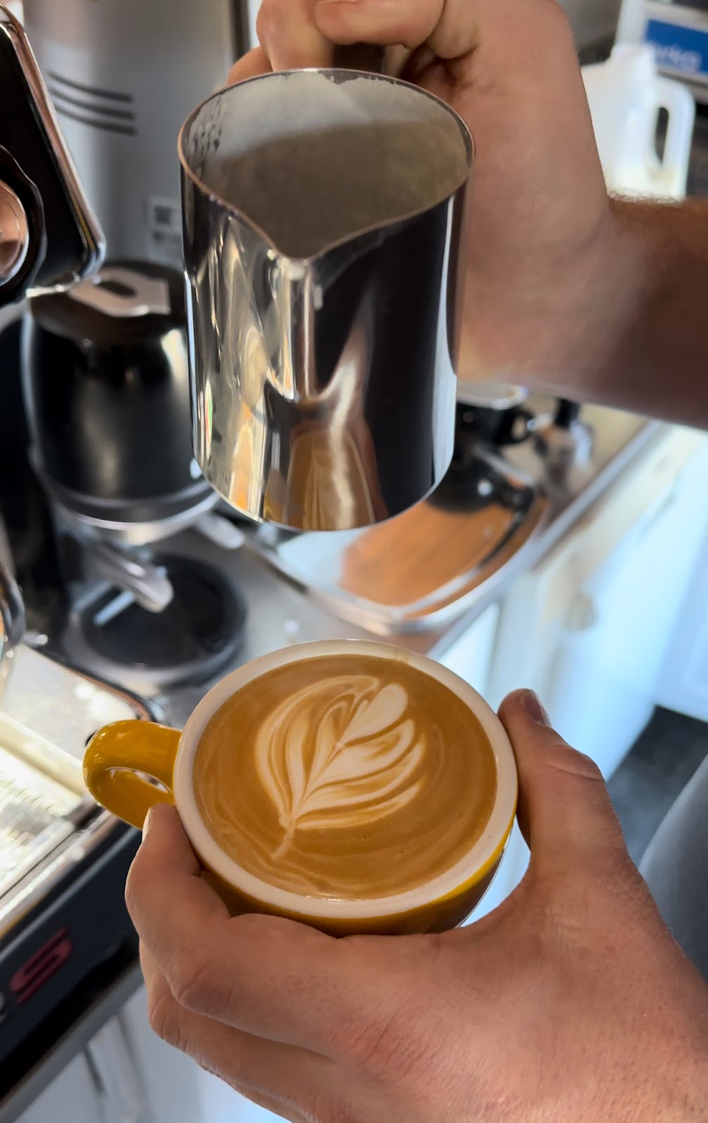 Aitken‘s Corner | 32 Johnstone St, Castlemaine VIC 3450, Australia | Phone: 0479 047 783