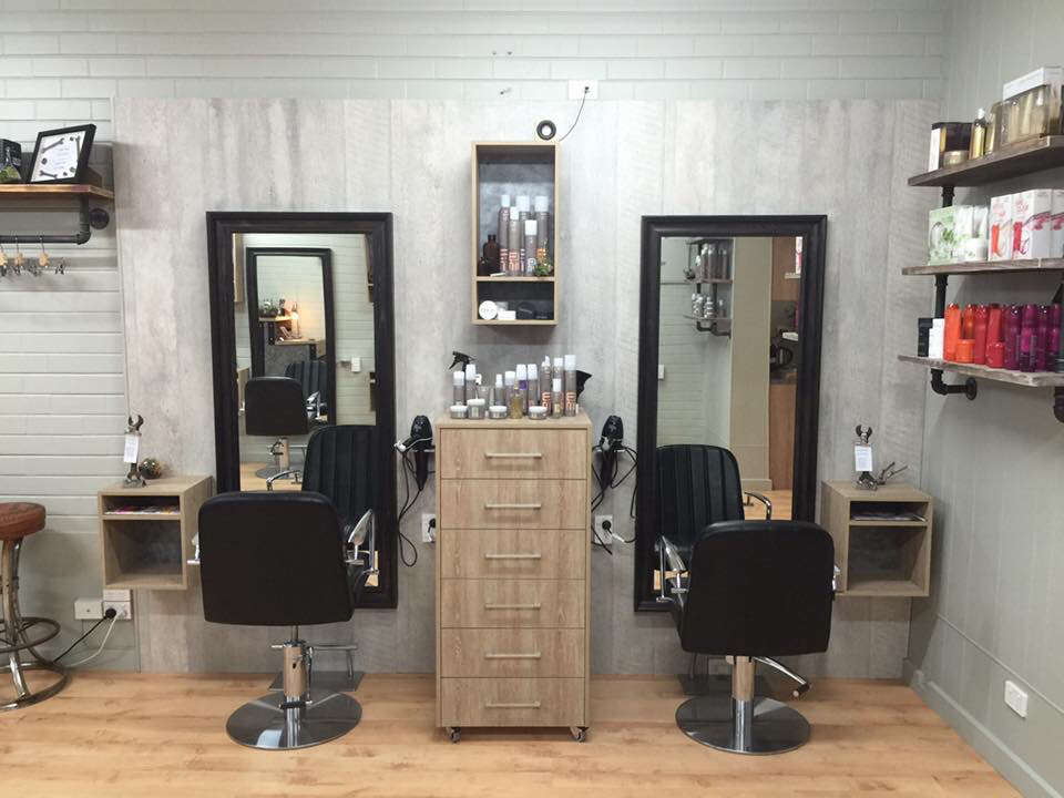 Mats Hair Factory | 377a Esplanade, Lakes Entrance VIC 3909, Australia | Phone: 0407 228 080