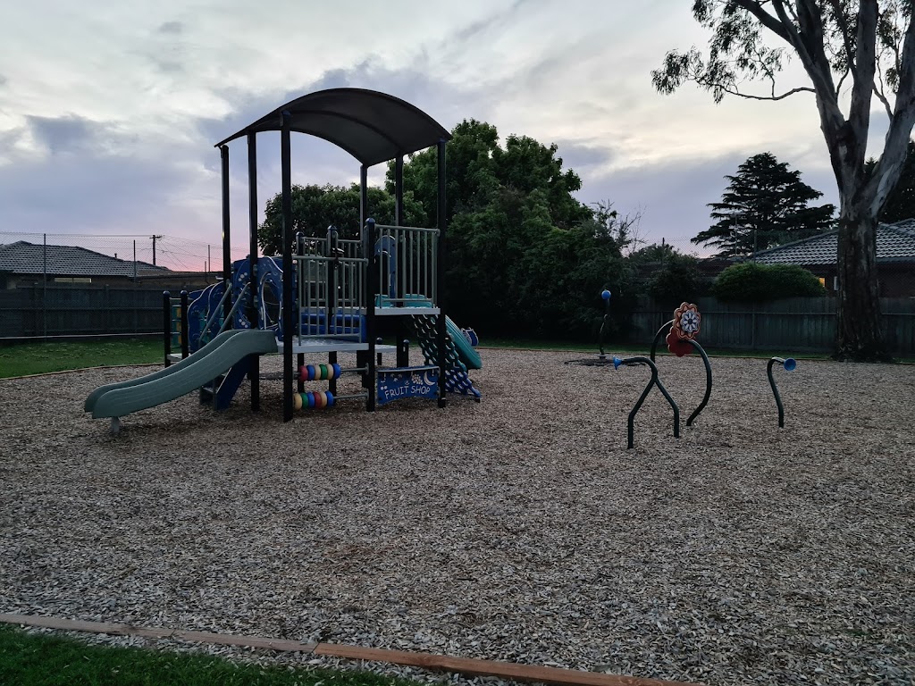 Kandra Reserve Playground |  | 22 Kandra St, Dandenong North VIC 3175, Australia | 0385711000 OR +61 3 8571 1000