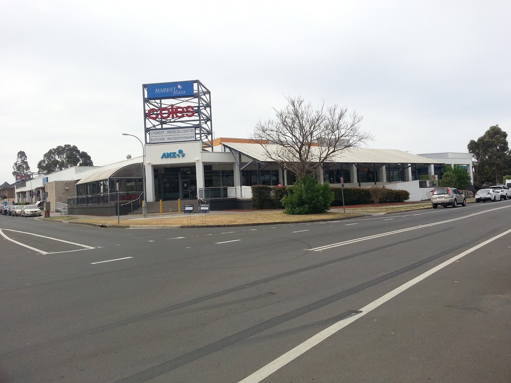Coles Chipping Norton | 20 Ernest Ave, Chipping Norton NSW 2170, Australia | Phone: (02) 8717 0400
