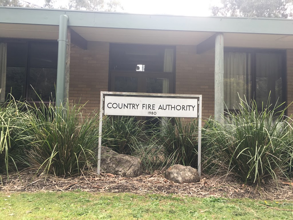 Warrandyte CFA | fire station | 2 Harris Gully Rd, Warrandyte VIC 3113, Australia | 0398443375 OR +61 3 9844 3375