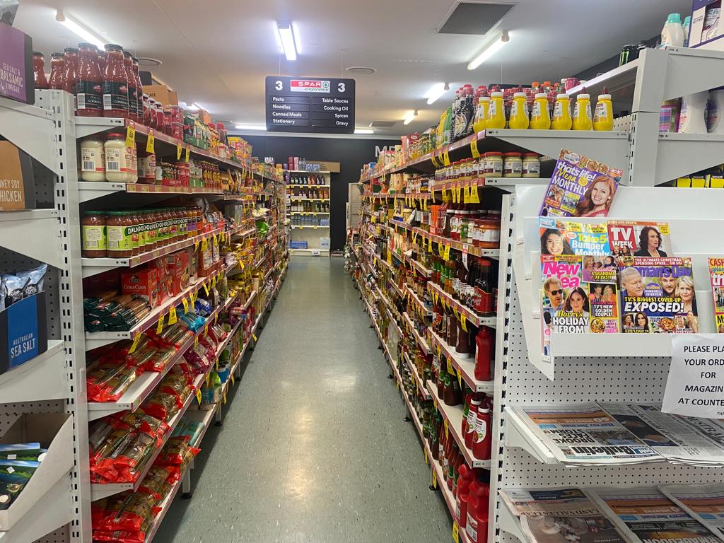 SPAR EXPRESS KOORALBYN | 290 Wellington Bundock Dr, Kooralbyn QLD 4285, Australia | Phone: (07) 5544 6851