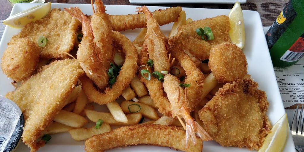 Seafood Town | restaurant | 4/14 Oxley Ave, Woody Point QLD 4019, Australia | 0731422057 OR +61 7 3142 2057