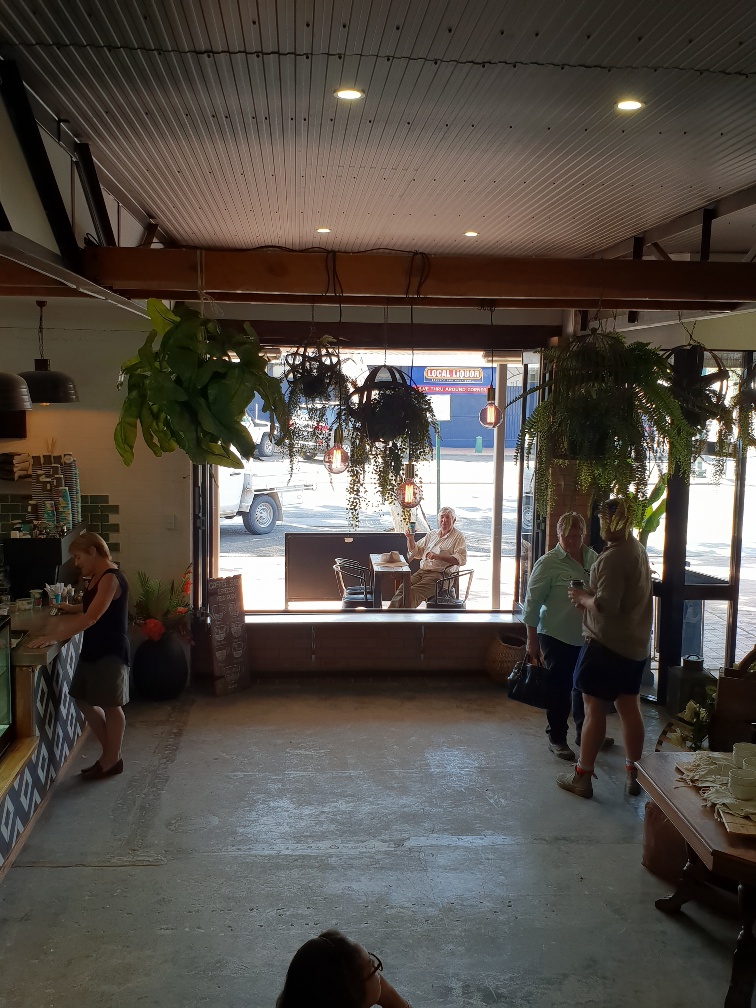 Stones Throw | cafe | 58 Fox St, Walgett NSW 2832, Australia | 0268283359 OR +61 2 6828 3359