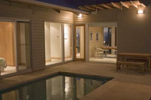 Tipara Beachfront Apartment & Pool | 7 Tipara Ct, Moonta Bay SA 5558, Australia | Phone: (08) 8843 0187