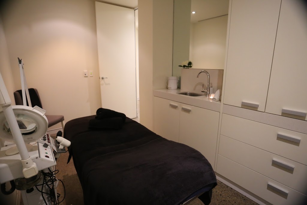 Collaroy Skin Care and Beauty Retreat | Shop 3/1073 Pittwater Rd, Collaroy NSW 2097, Australia | Phone: (02) 9971 7895