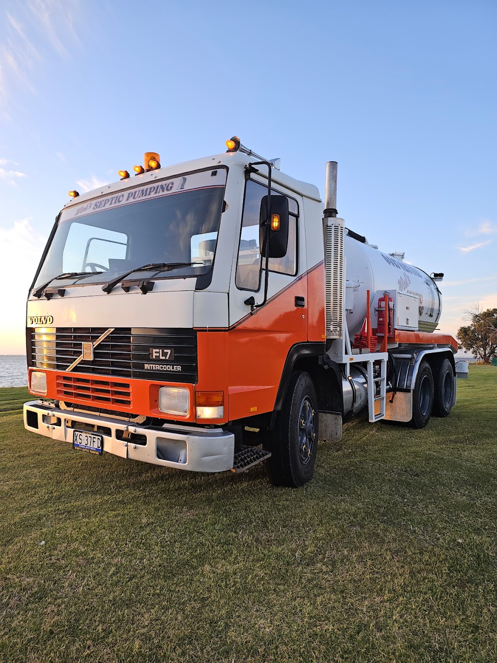 Winks Septic Pumping | 213 McIntosh Way, Meningie SA 5264, Australia | Phone: 0447 023 532