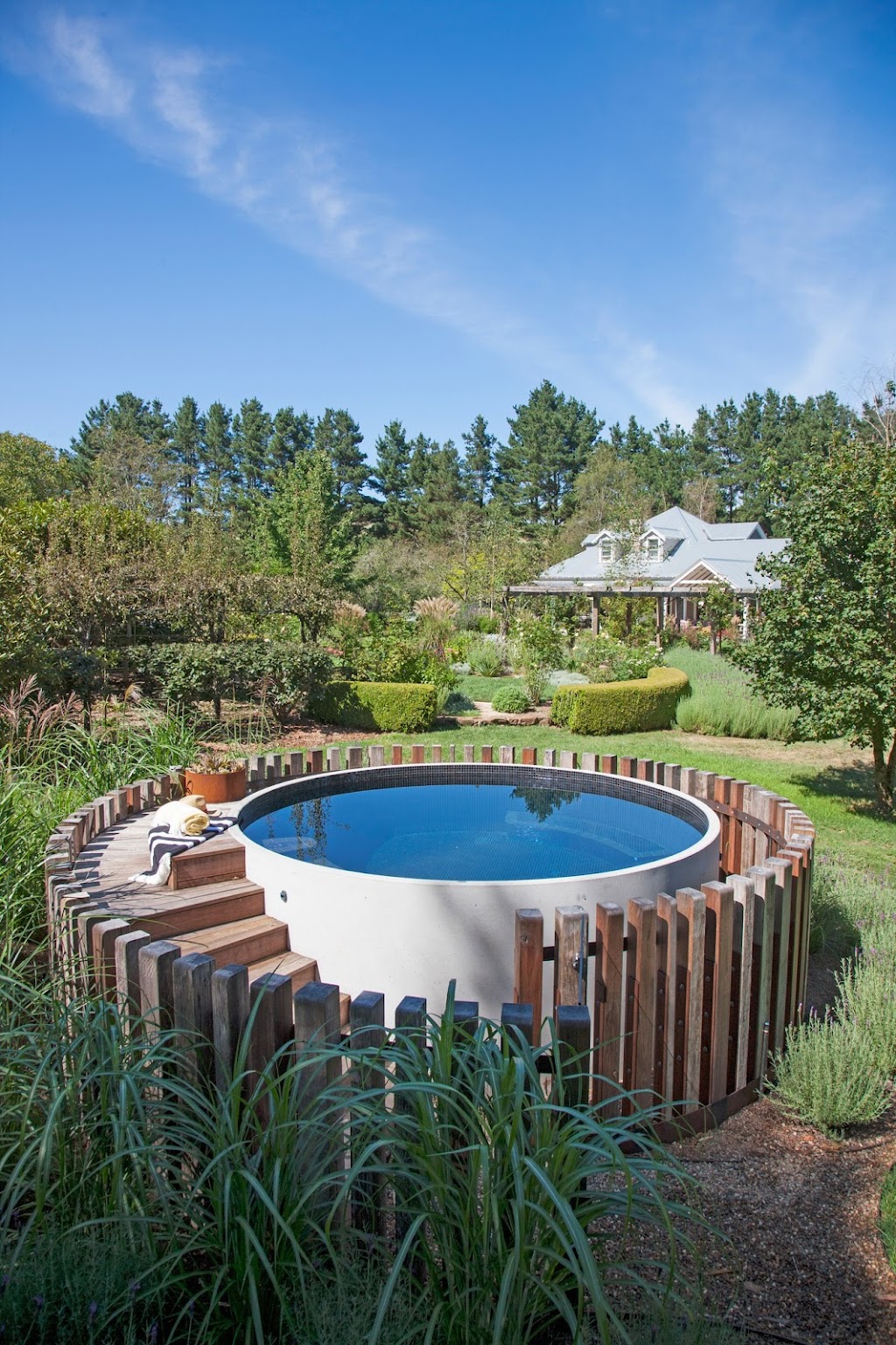 Australian Plunge Pools | 1236 Old Pacific Hwy, Somersby NSW 2250, Australia | Phone: 1300 758 643