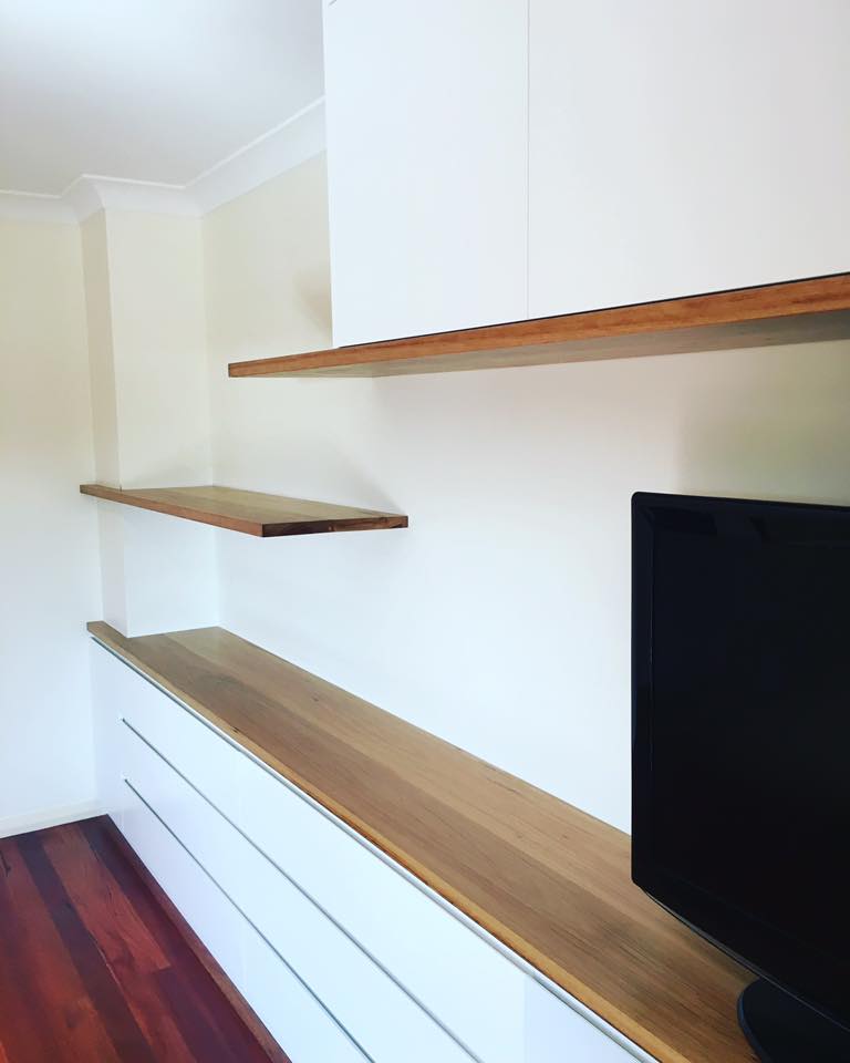 3V Joinery | 6 Bassett St, Mona Vale NSW 2103, Australia | Phone: 0435 266 199