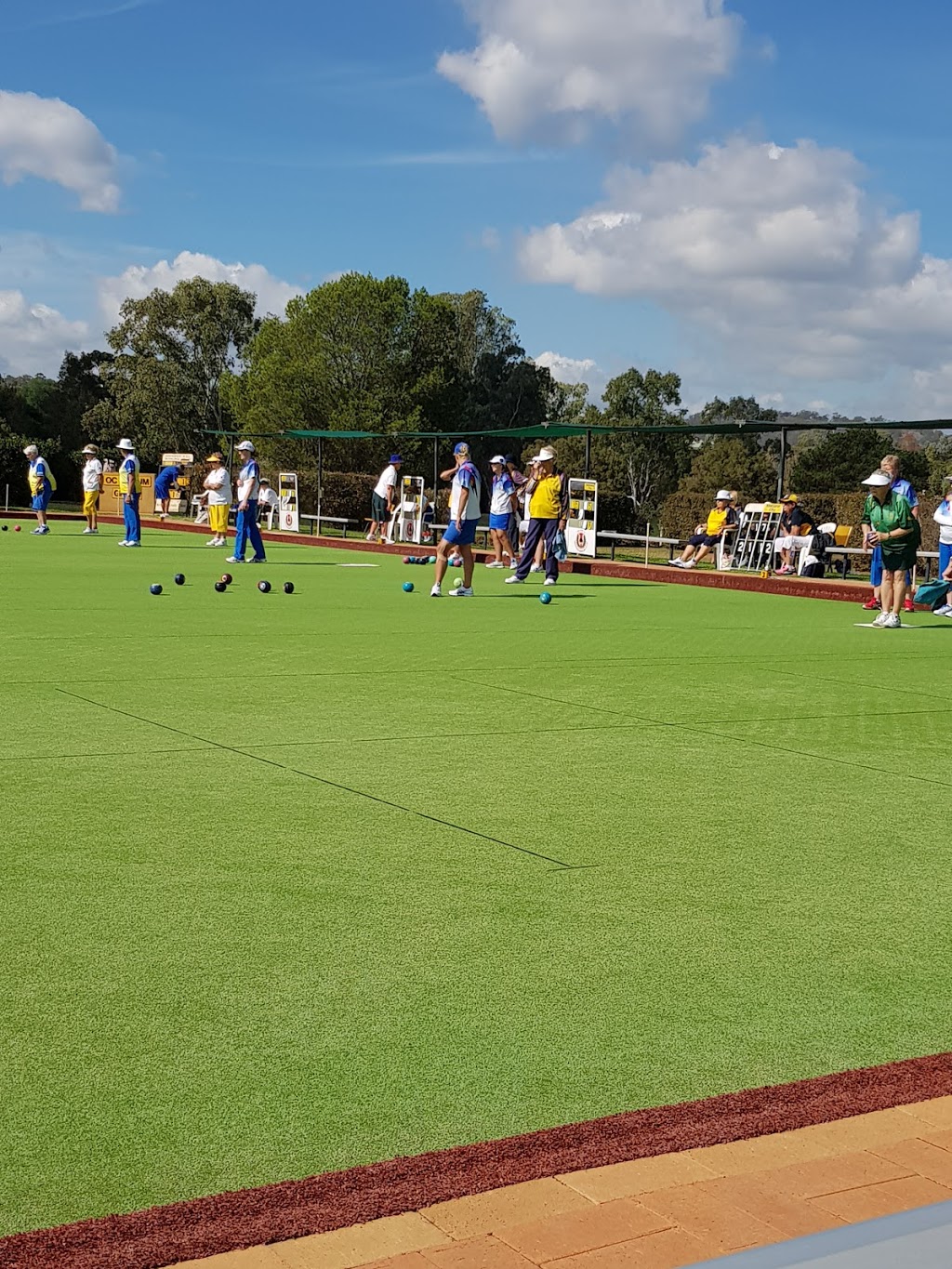 Aberdeen Bowling Club |  | Jefferson Park, New England Highway, Aberdeen NSW 2336, Australia | 0265437226 OR +61 2 6543 7226