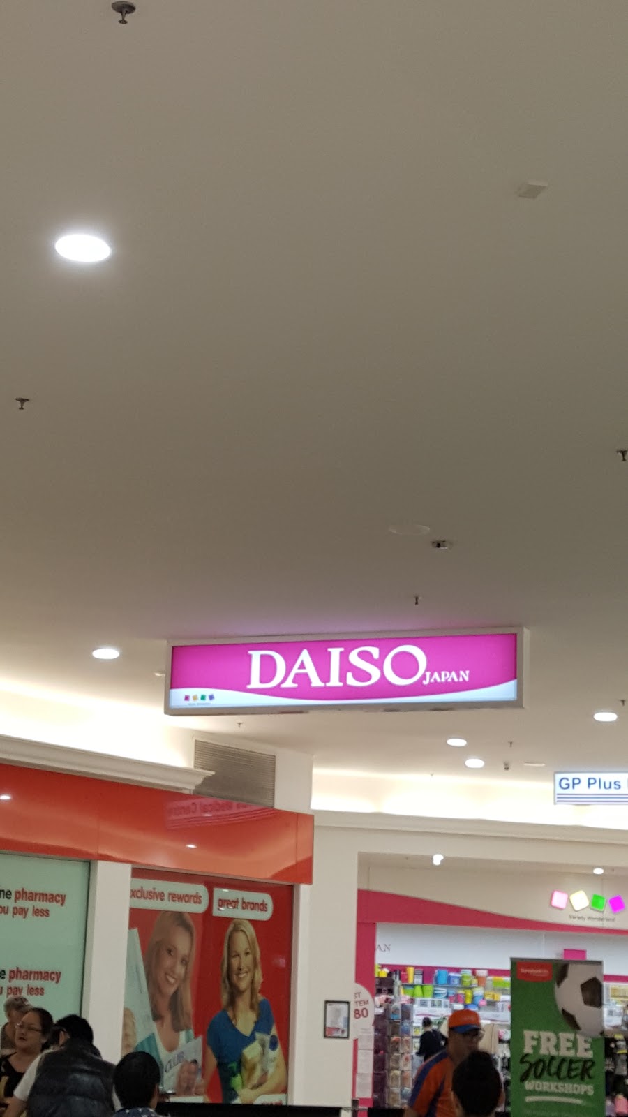 Daiso Japan | store | Level 4 Sunnybank Hills Shopping Town, 661 Compton Rd, Sunnybank Hills QLD 4109, Australia | 0732147900 OR +61 7 3214 7900