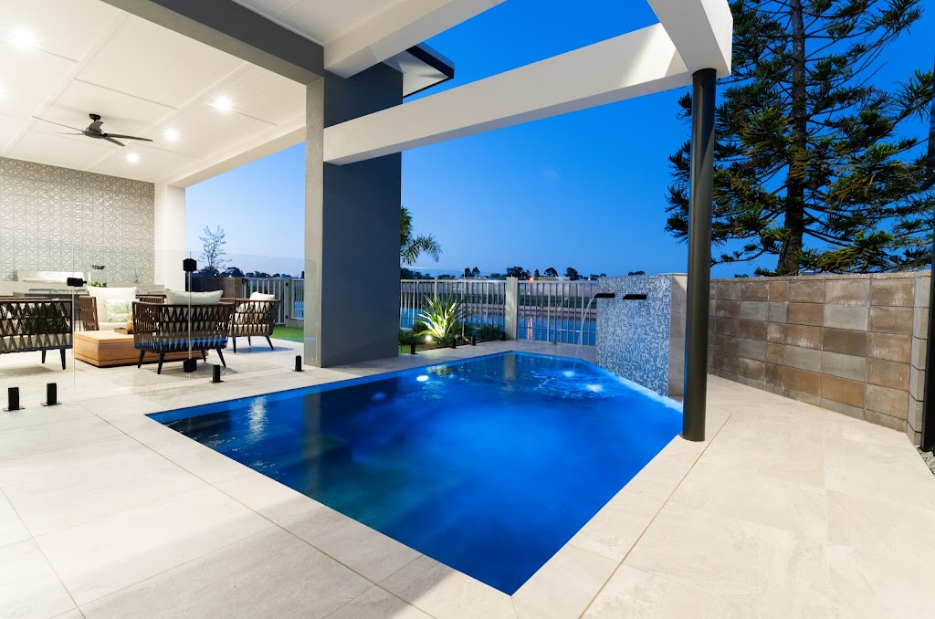 McLachlan Homes Display |  | 12 Arlington Dr, Pelican Waters QLD 4551, Australia | 0754989866 OR +61 7 5498 9866