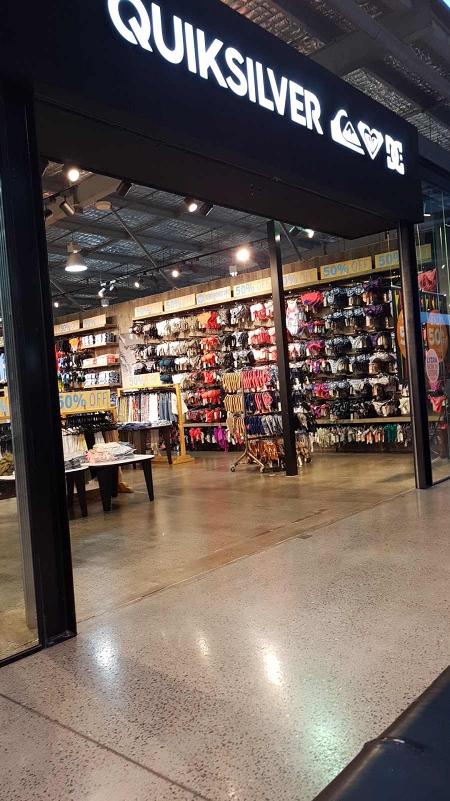 Quiksilver, Roxy & DC Shoes Brisbane DFO | clothing store | T2/1 Airport Dr, Brisbane QLD 4007, Australia | 0731152626 OR +61 7 3115 2626