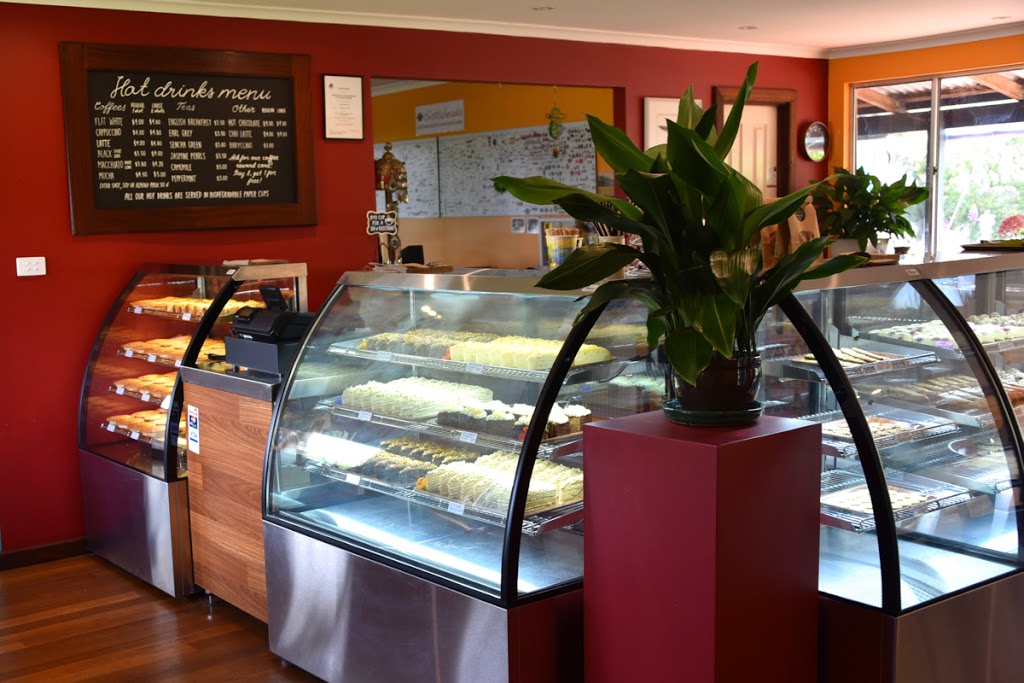 Tingles Bakehouse | bakery | 6405 South Coast Hwy, Nornalup WA 6333, Australia | 0475240698 OR +61 475 240 698