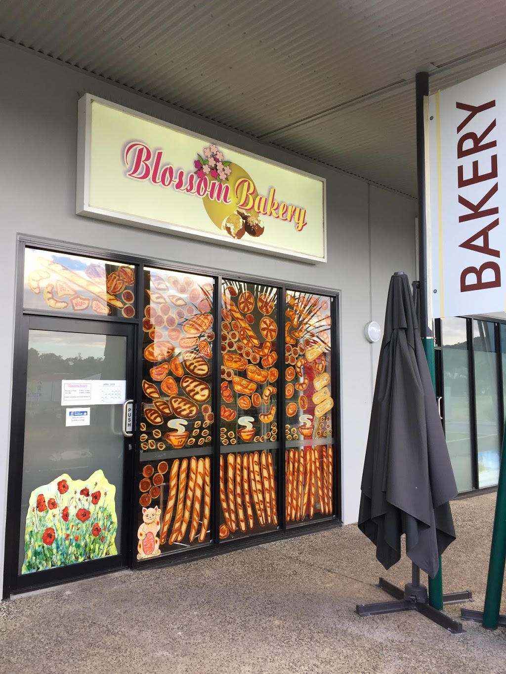 Blossom Bakery | bakery | 64 Obrien Rd, Trinity Park QLD 4879, Australia