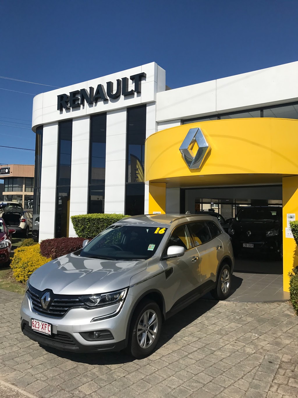 Sunshine Renault | 187 Nerang St, Southport QLD 4215, Australia | Phone: (07) 5555 7400